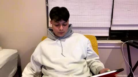 Snapshot of aussiepurple chatting on 27, 2, 2025 HarrisonGeorge online show from 27, 2, 2025