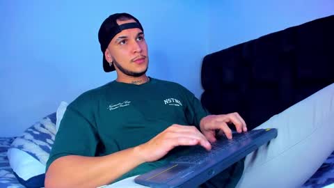 A online show from 21, 12, 2024