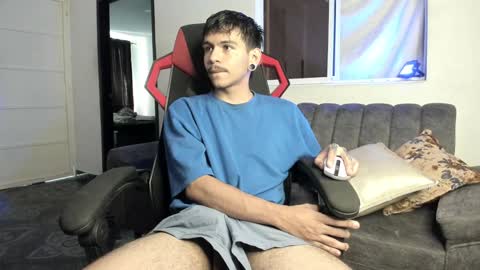 Snapshot of austin_falcon chatting on 18, 1, 2025 Austin online show from 18, 1, 2025