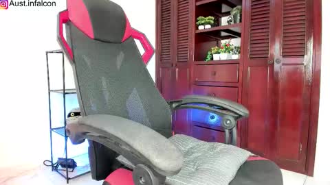 Snapshot of austin_falcon chatting on 14, 3, 2026 Austin online show from 14, 3, 2026