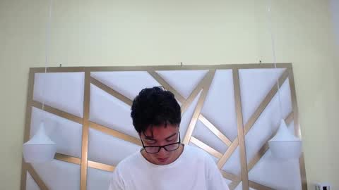 austinreeds online show from 21, 2, 2026