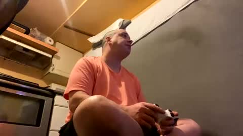 Snapshot of auz1812 chatting on 1, 1, 2025 Auz online show from 1, 1, 2025