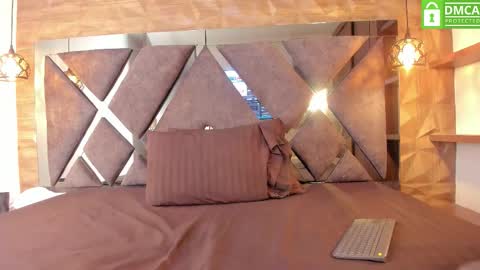 Snapshot of ava_bonny chatting on 6, 10, 2025 ava_bonny online show from 6, 10, 2025