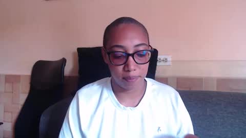 Snapshot of ava_f0xy chatting on 28, 3, 2026 Ava Jordana online show from 28, 3, 2026