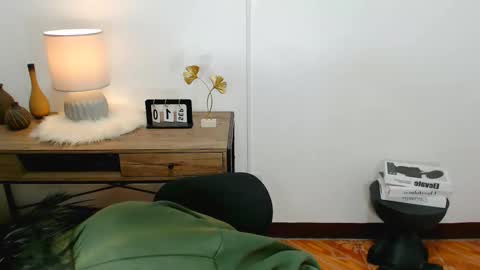 Ava online show from 21, 9, 2025