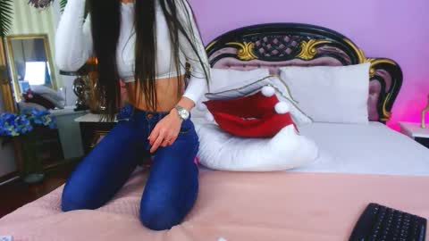 avaaaddamss online show from 21, 11, 2025