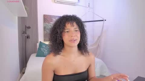 Snapshot of avalon_badger chatting on 30, 10, 2025 Avalon online show from 30, 10, 2025