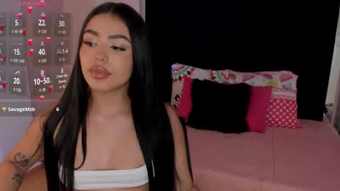Snapshot of avascott_ chatting on 22, 10, 2025 Ava online show from 22, 10, 2025