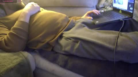 Snapshot of average_stag chatting on 26, 4, 2026 average_stag online show from 26, 4, 2026