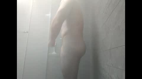 Snapshot of averagejoe2025 chatting on 12, 3, 2025 averagejoe2025 online show from 12, 3, 2025