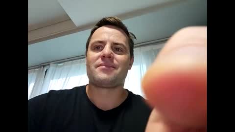 Snapshot of averagejoe2025 chatting on 30, 9, 2025 averagejoe2025 online show from 30, 9, 2025