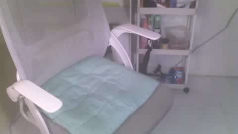 Rhian online show from 5, 3, 2025