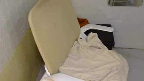 Rhian online show from 12, 9, 2025