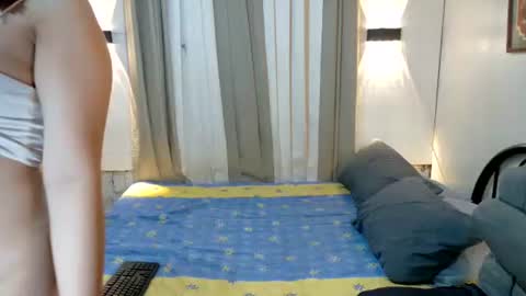 Snapshot of avery_7 chatting on 19, 9, 2025 avery_7 online show from 19, 9, 2025
