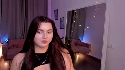 Avery online show from 15, 12, 2025