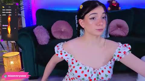 Snapshot of averywillow chatting on 20, 3, 2026 AveryWillow online show from 20, 3, 2026