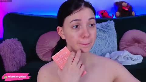 Snapshot of averywillow chatting on 22, 3, 2026 AveryWillow online show from 22, 3, 2026