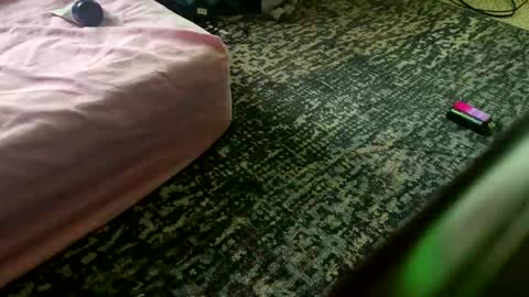 Snapshot of aveyboi chatting on 12, 4, 2026 Avey Boi online show from 12, 4, 2026