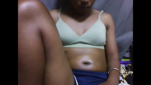 Snapshot of avontsoaldy chatting on 23, 10, 2025 avontsoaldy online show from 23, 10, 2025