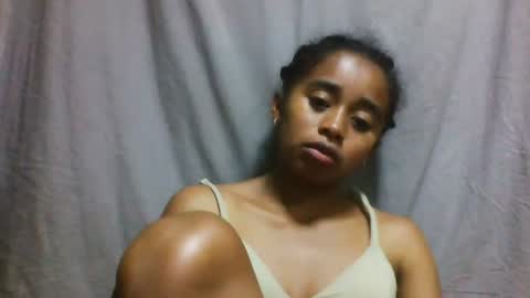 Snapshot of avontsoaldy chatting on 12, 11, 2025 avontsoaldy online show from 12, 11, 2025