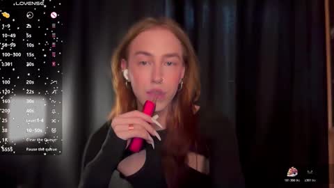 avril_pearly_ online show from 25, 2, 2026