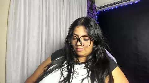 Snapshot of avrilrizox chatting on 17, 4, 2026 avrilrizox online show from 17, 4, 2026