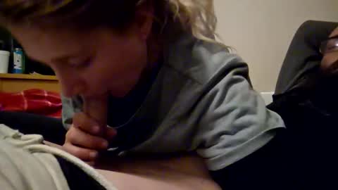 Snapshot of awe762 chatting on 3, 5, 2026 awe762 online show from 3, 5, 2026