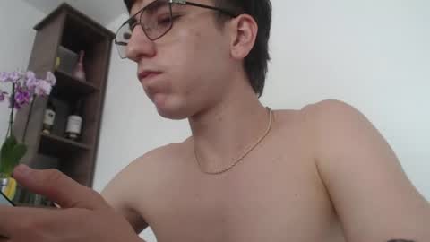 Snapshot of axel__master chatting on 22, 6, 2026 axel__master online show from 22, 6, 2026