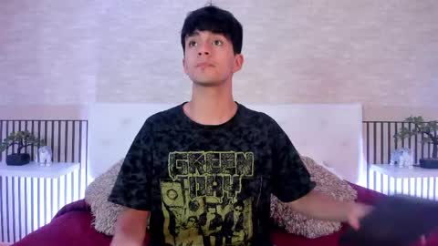 Snapshot of axel_draven chatting on 20, 4, 2026 axel_draven online show from 20, 4, 2026