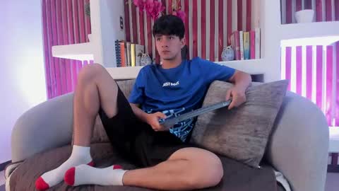 Snapshot of axel_draven chatting on 29, 4, 2026 axel_draven online show from 29, 4, 2026