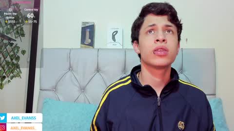Snapshot of axel_evanss chatting on 2, 12, 2024 Axel Evanss online show from 2, 12, 2024