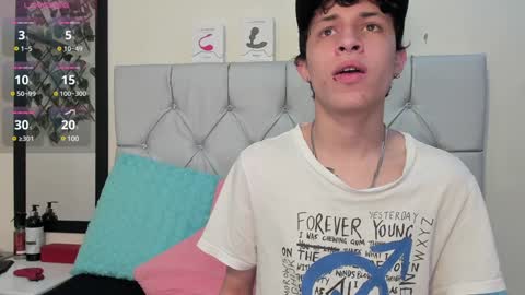 Snapshot of axel_evanss chatting on 5, 12, 2024 Axel Evanss online show from 5, 12, 2024