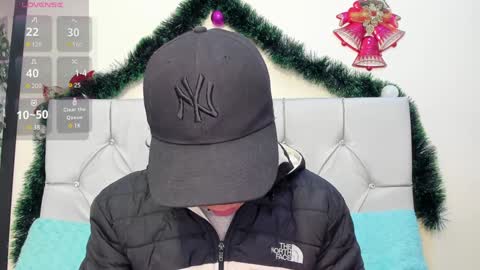 Snapshot of axel_evanss chatting on 14, 12, 2024 Axel Evanss online show from 14, 12, 2024