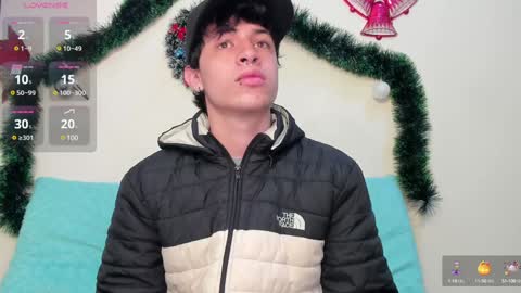 Snapshot of axel_evanss chatting on 23, 12, 2024 Axel Evanss online show from 23, 12, 2024