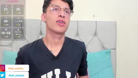 Snapshot of axel_evanss chatting on 11, 2, 2025 Axel Evanss online show from 11, 2, 2025
