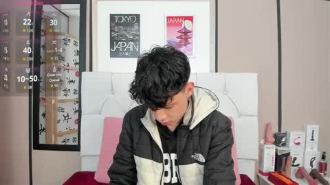 Snapshot of axel_evanss chatting on 9, 9, 2025 Axel Evanss online show from 9, 9, 2025