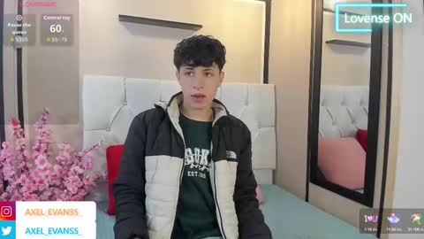 Snapshot of axel_evanss chatting on 29, 9, 2025 Axel Evanss online show from 29, 9, 2025