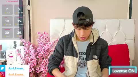 Snapshot of axel_evanss chatting on 17, 10, 2025 Axel Evanss online show from 17, 10, 2025