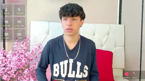 Snapshot of axel_evanss chatting on 20, 10, 2025 Axel Evanss online show from 20, 10, 2025