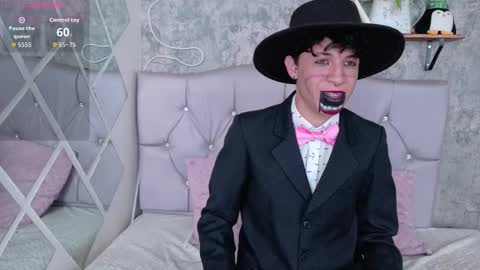 Snapshot of axel_evanss chatting on 21, 10, 2025 Axel Evanss online show from 21, 10, 2025