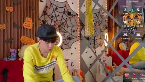 Snapshot of axel_evanss chatting on 22, 10, 2025 Axel Evanss online show from 22, 10, 2025