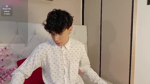 Snapshot of axel_evanss chatting on 24, 10, 2025 Axel Evanss online show from 24, 10, 2025