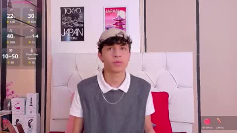 Snapshot of axel_evanss chatting on 8, 11, 2025 Axel Evanss online show from 8, 11, 2025