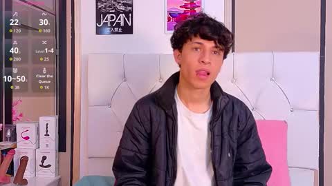 Snapshot of axel_evanss chatting on 13, 11, 2025 Axel Evanss online show from 13, 11, 2025