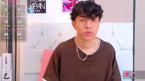 Snapshot of axel_evanss chatting on 14, 11, 2025 Axel Evanss online show from 14, 11, 2025