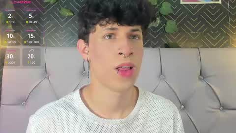 Snapshot of axel_evanss chatting on 12, 6, 2026 Axel Evanss online show from 12, 6, 2026