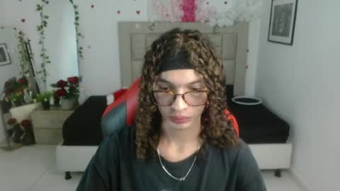 Snapshot of axel_fox7 chatting on 8, 6, 2026 Axel online show from 8, 6, 2026