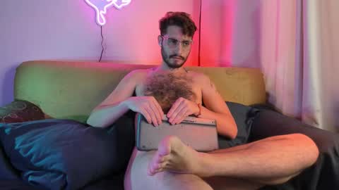 Sebstian online show from 24, 11, 2025