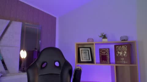 Snapshot of axel_grey_ chatting on 1, 6, 2026 axel_grey_ online show from 1, 6, 2026