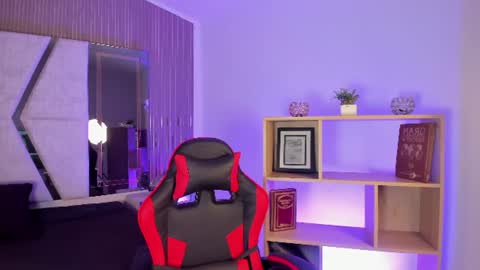 Snapshot of axel_grey_ chatting on 11, 7, 2026 axel_grey_ online show from 11, 7, 2026